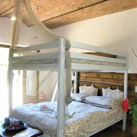 Casolare Casa Ricci Frühstückspension 3*